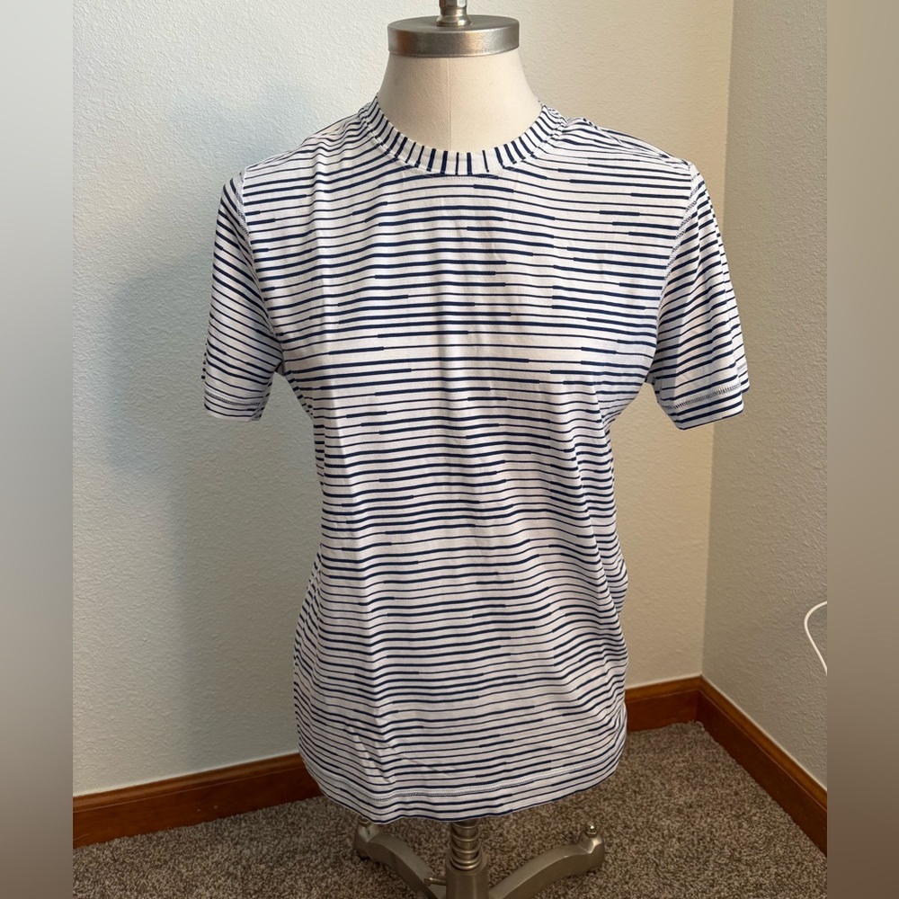 Lululemon 5 Year Basic Tee Blue White Stripe Crew Neck T-Shirt‎ Men’s Small